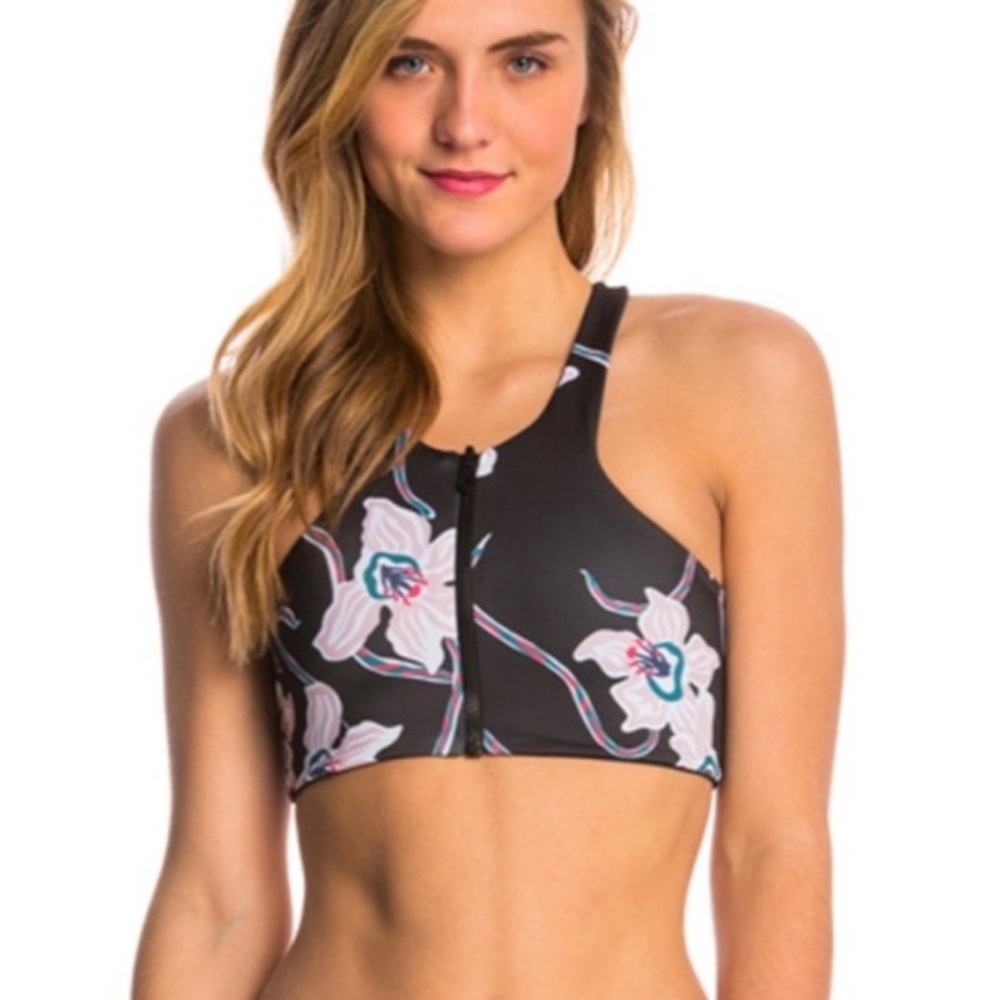 Tavik Women’s Faye Sport Reversible Bikini Top Size S NWT